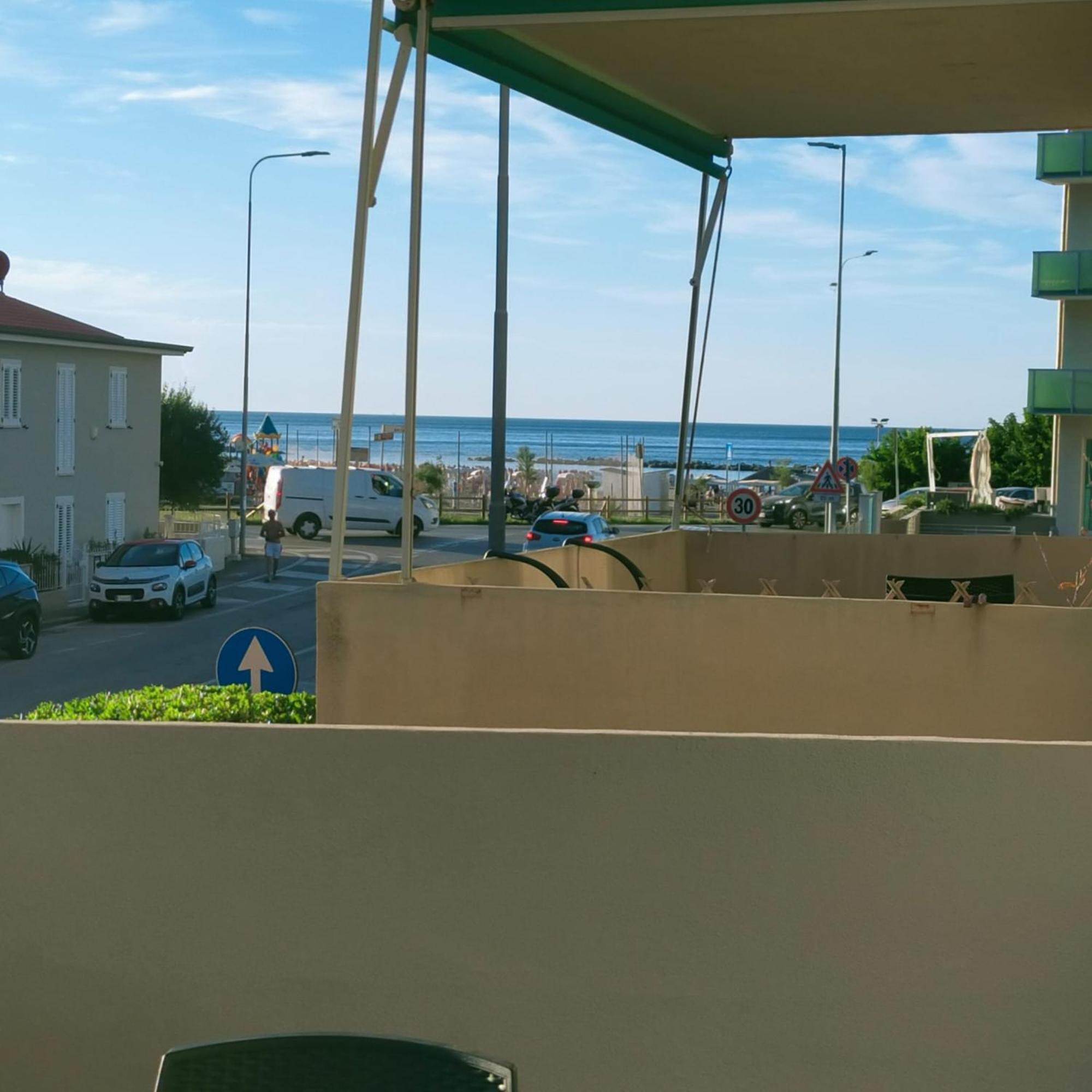 Appartamento Azzurro Pesaro Buitenkant foto